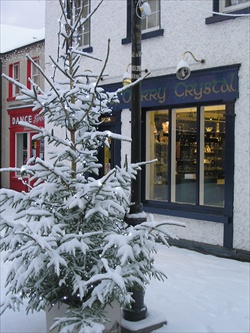 At any time of year, you can be sure of a warm welcome at City of Derry Crystal 
