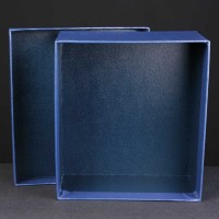 Award Box No Compartments 7.25x8x3.5 inches, Single, White Sleeve
